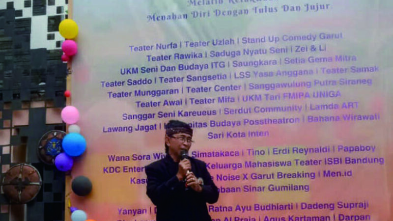 seputarseni.com_Ketua DKG