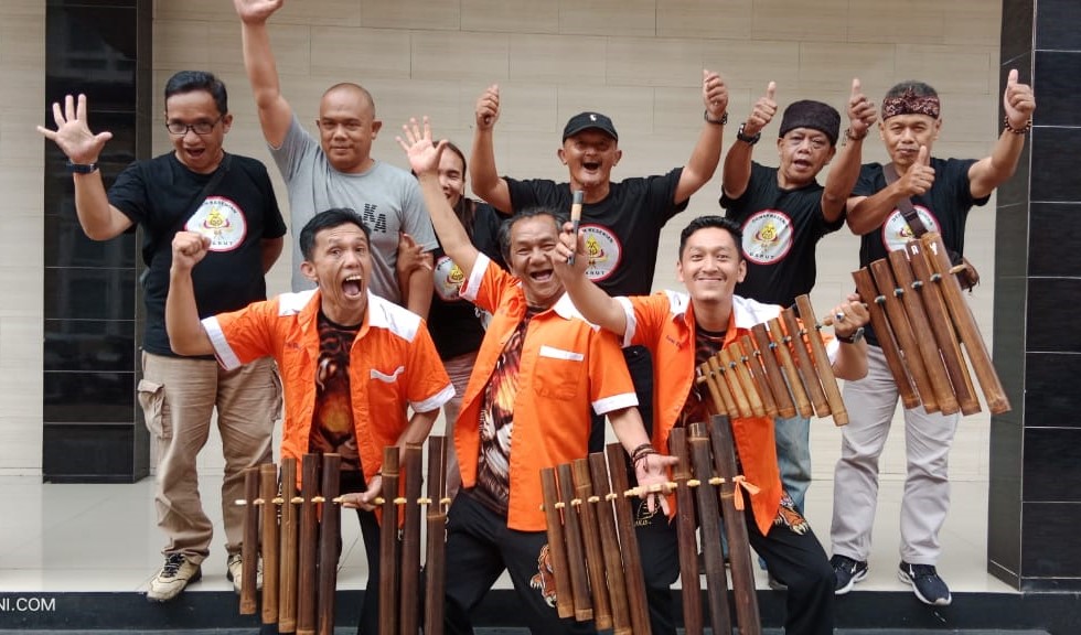 seputaseni.com_lomba lawak 2